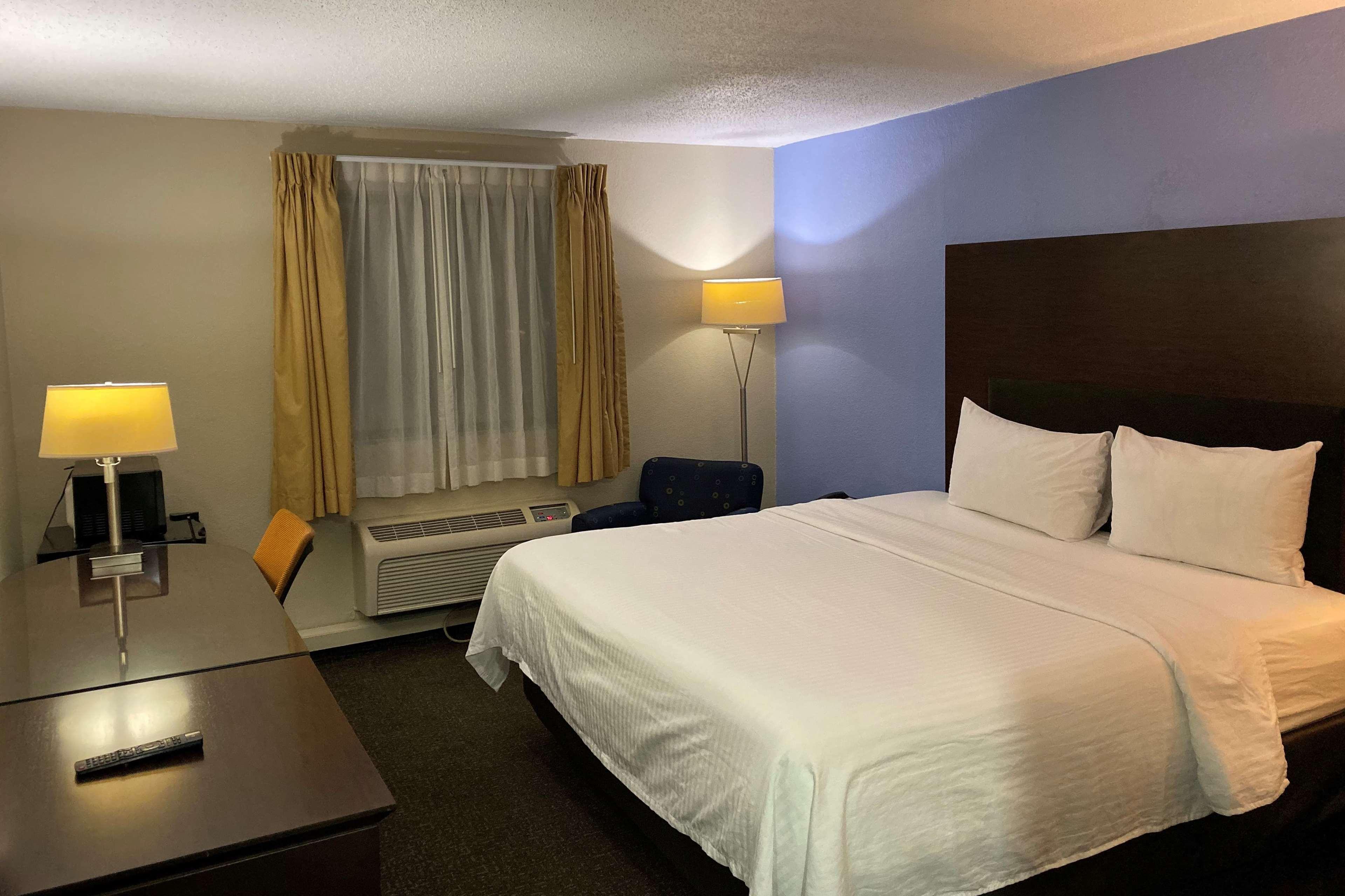 Days Inn And Suites By Wyndham Hammond, In Buitenkant foto