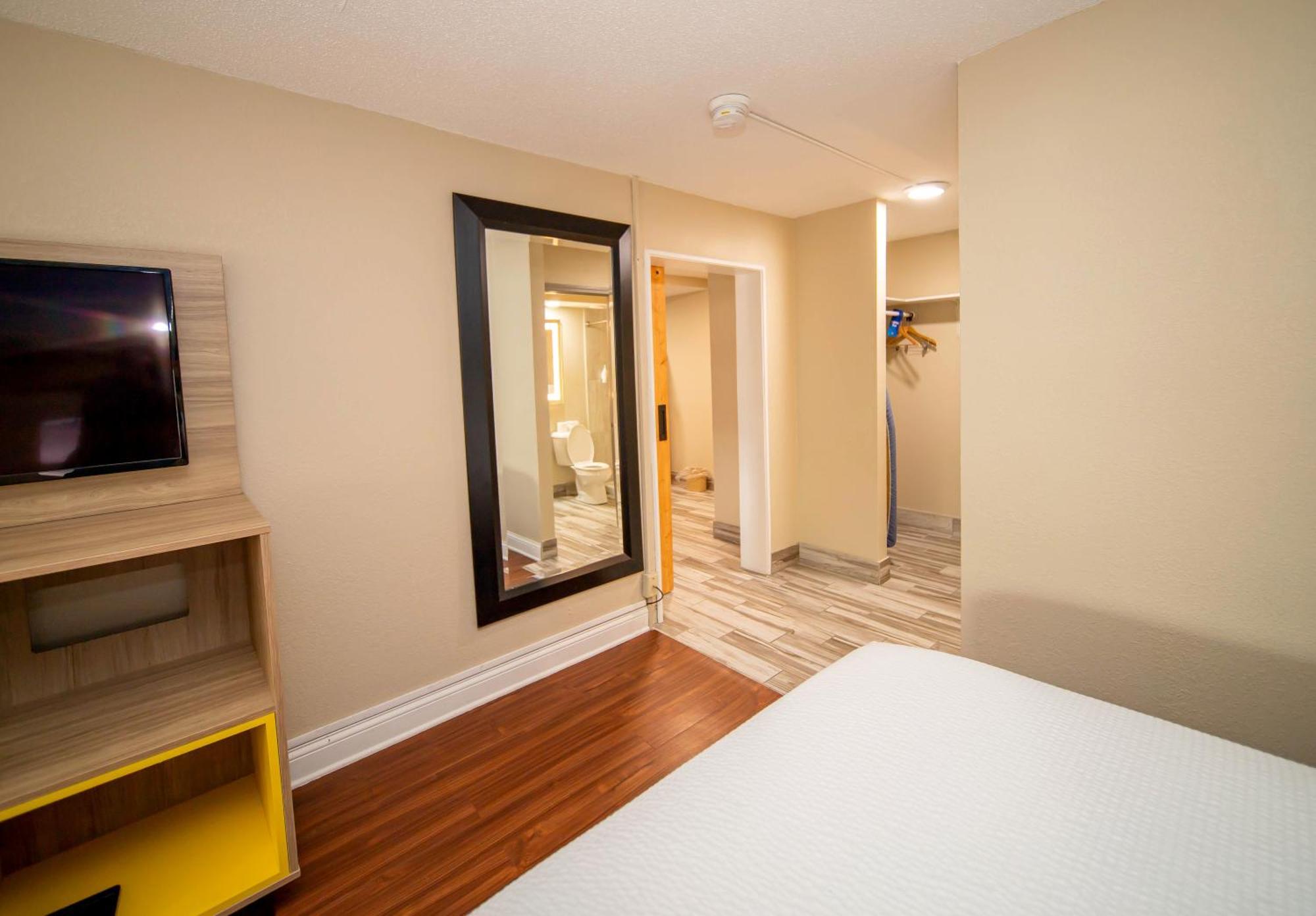 Days Inn And Suites By Wyndham Hammond, In Buitenkant foto