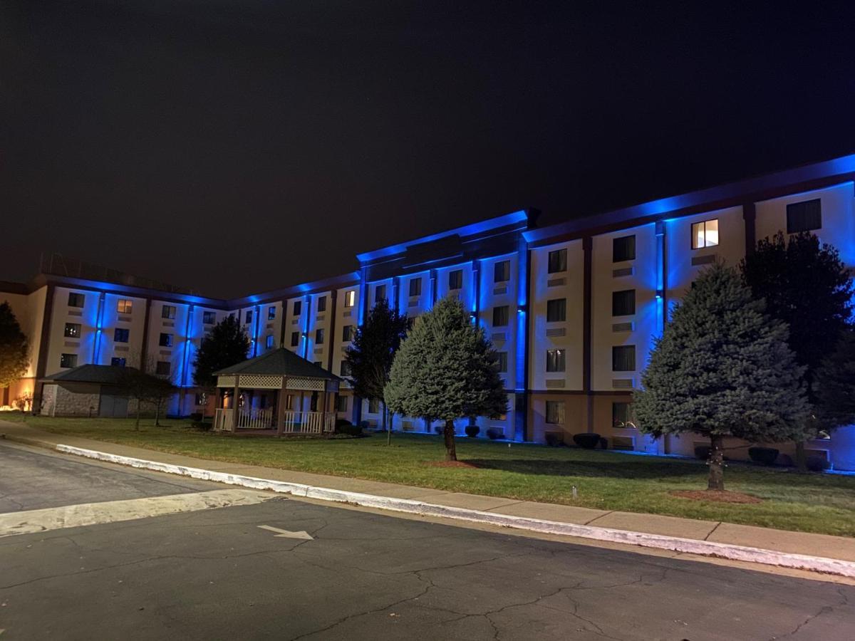 Days Inn And Suites By Wyndham Hammond, In Buitenkant foto