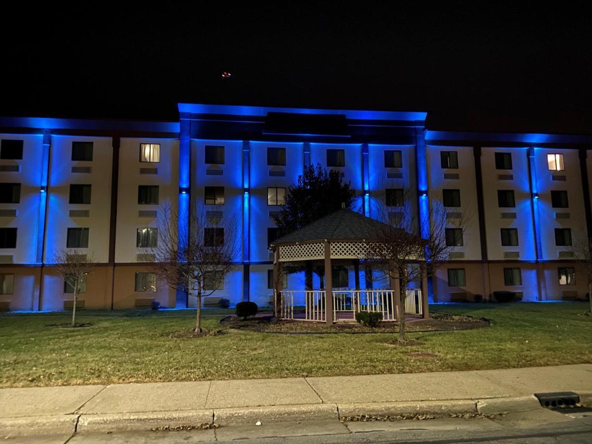 Days Inn And Suites By Wyndham Hammond, In Buitenkant foto